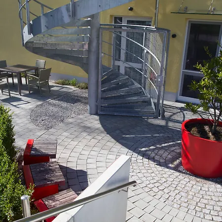 Otel Alarun Unterschleißheim