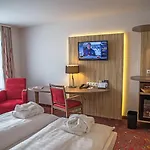 Hotel Alarun Munich By Mayburgh 4*