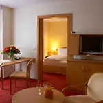 Alarun Munich By Mayburgh 4* Unterschleissheim
