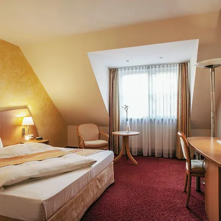 Alarun Munich By Mayburgh 4* Unterschleißheim